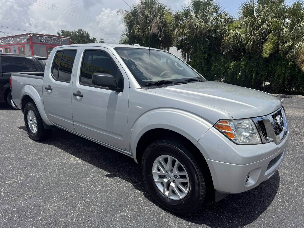 2017 NISSAN Frontier