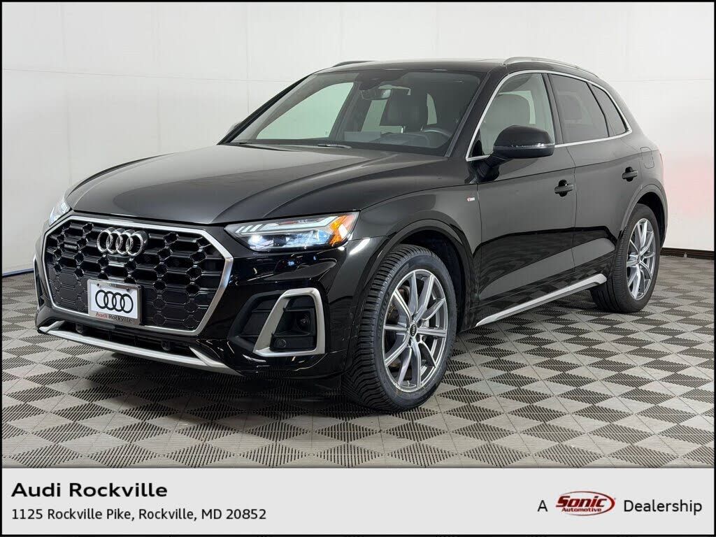 2021 AUDI Q5 e