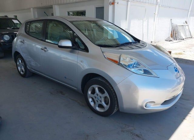 2012 NISSAN Leaf