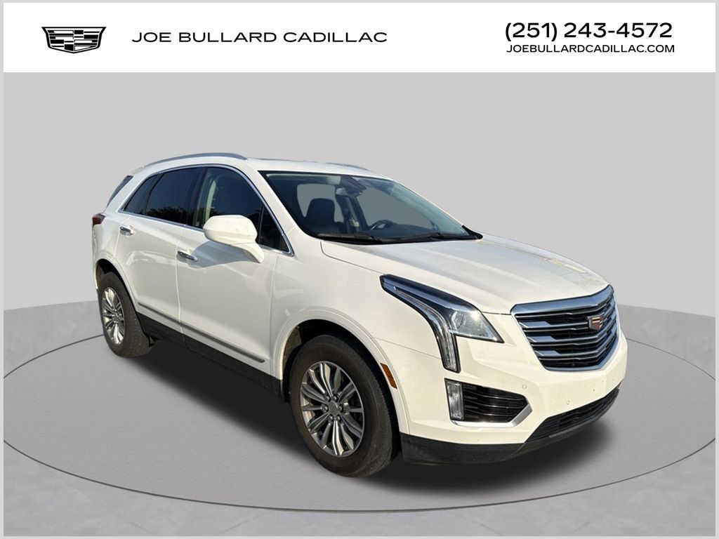 2017 CADILLAC XT5