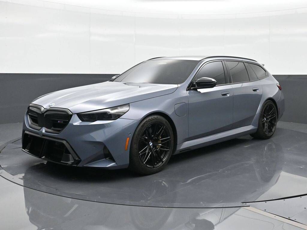 2025 BMW M5