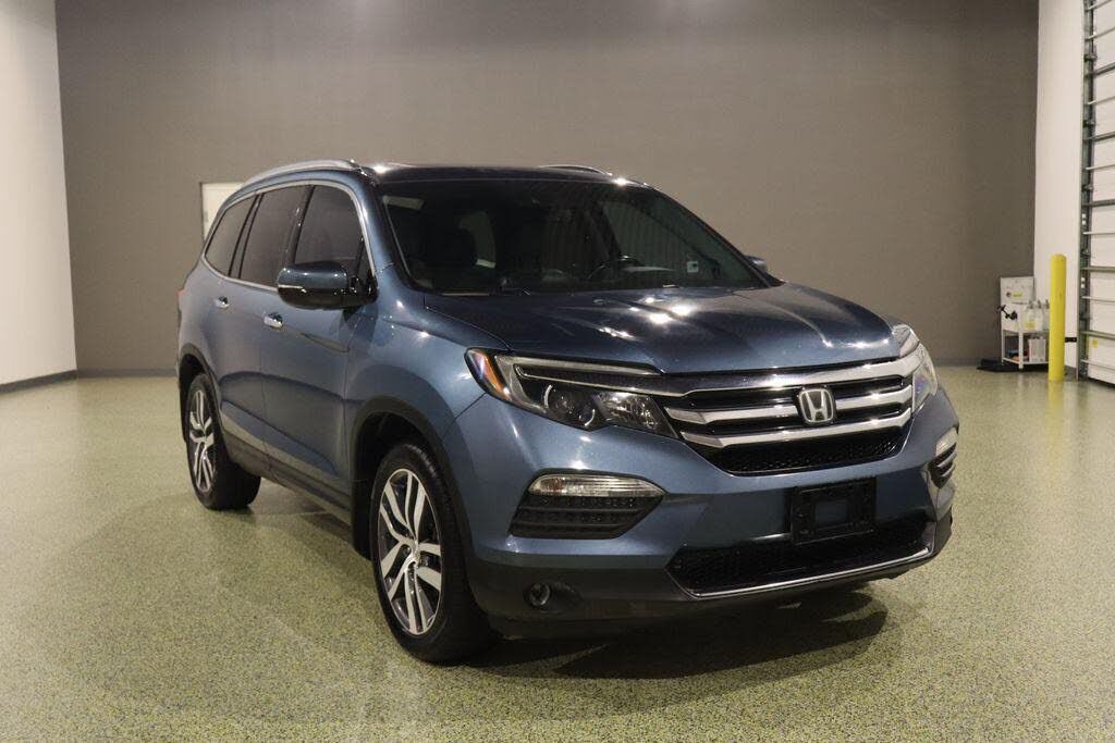 2016 HONDA Pilot