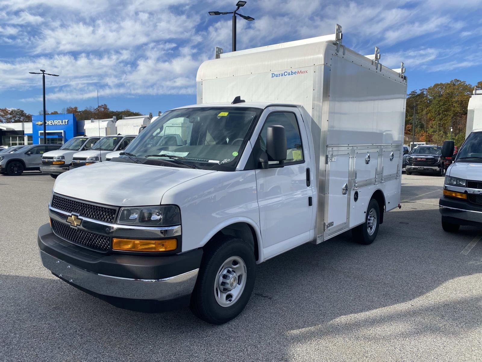 2025 CHEVROLET Express
