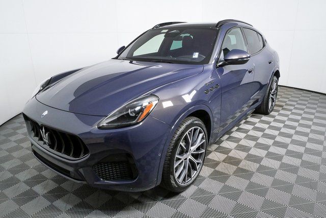 2026 MASERATI Grecale