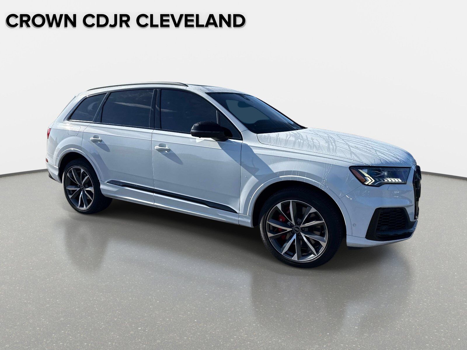2023 Audi SQ7
