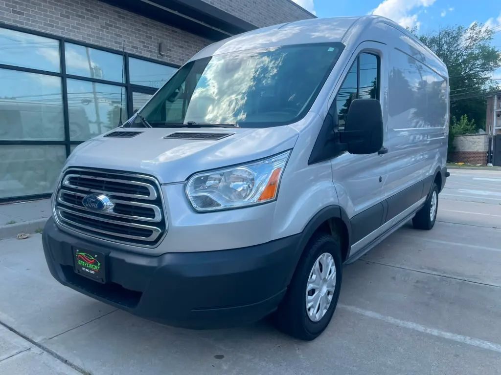 2017 FORD Transit