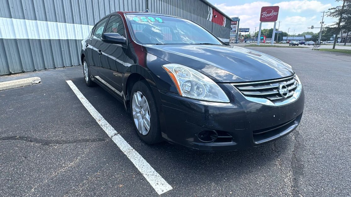 2012 NISSAN Altima