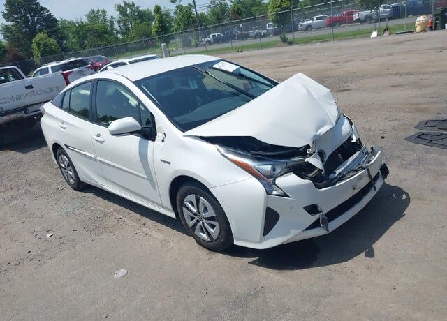 2018 TOYOTA PRIUS