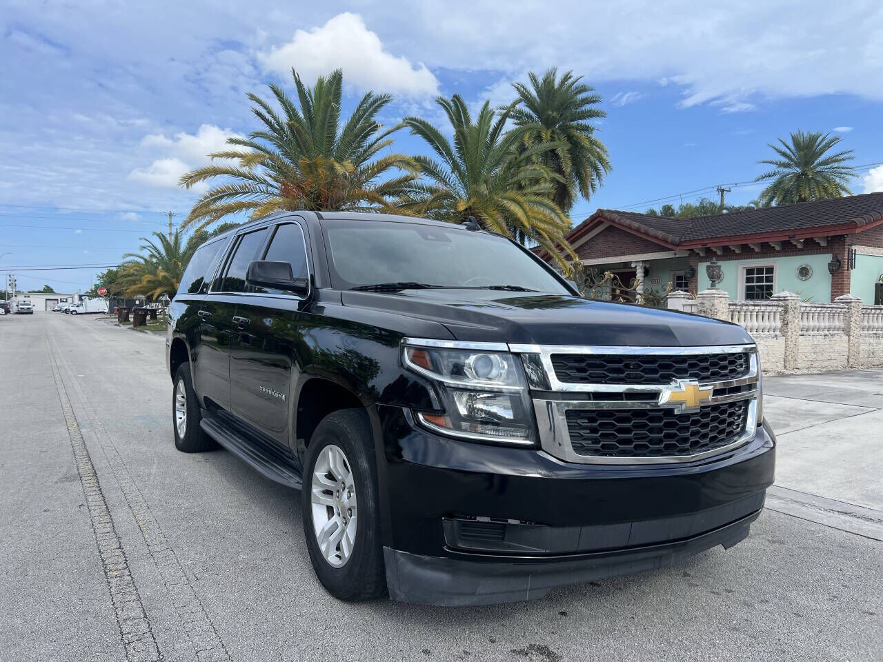 2018 CHEVROLET Suburban