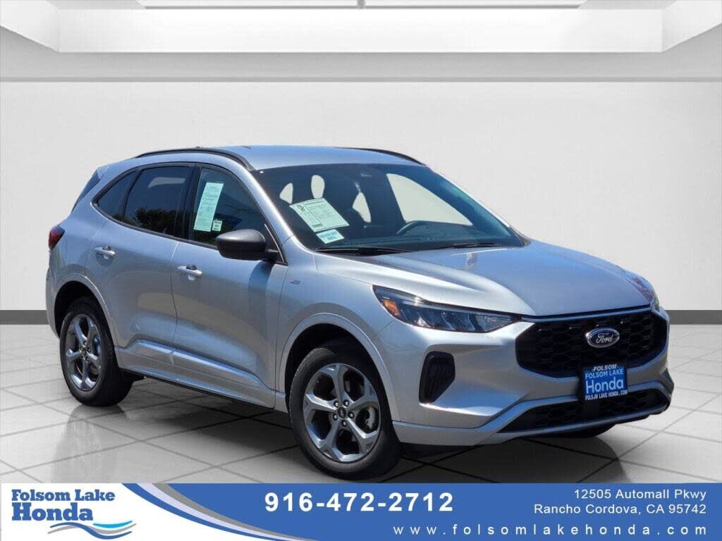 2024 FORD Escape
