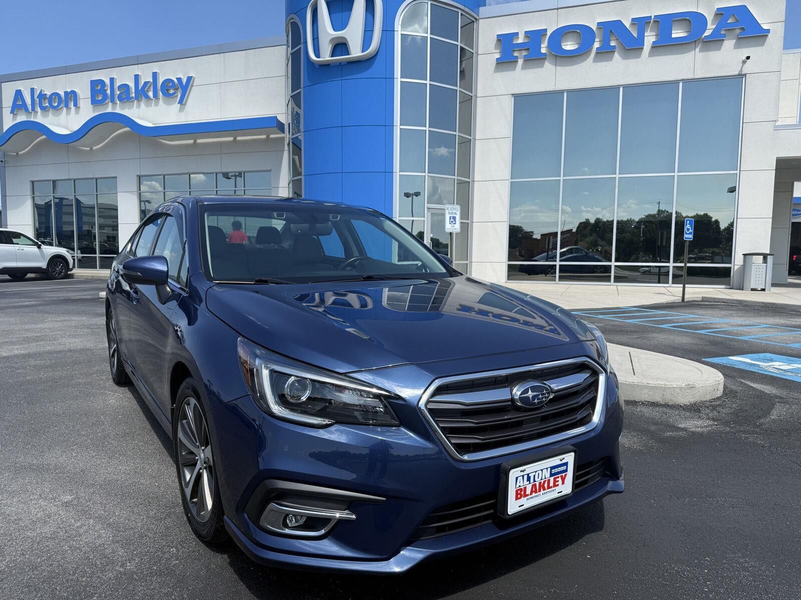 2019 SUBARU Legacy