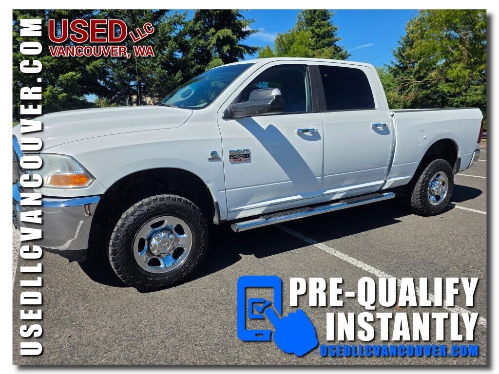 2011 DODGE Ram