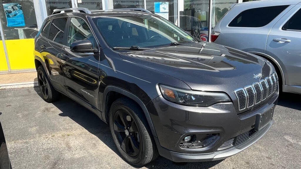 2019 JEEP Cherokee