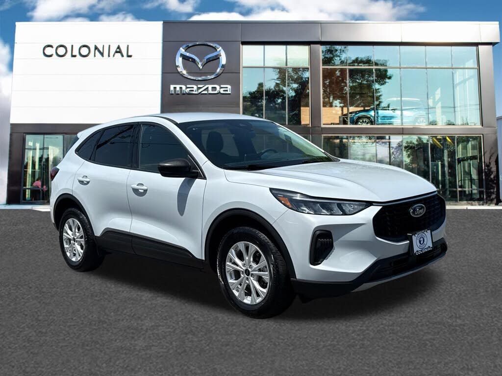 2025 FORD Escape