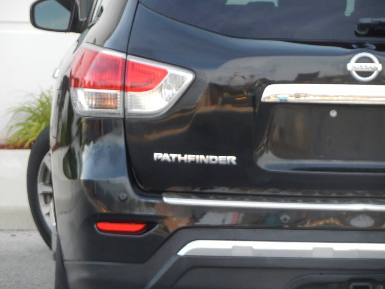 2014 NISSAN Pathfinder