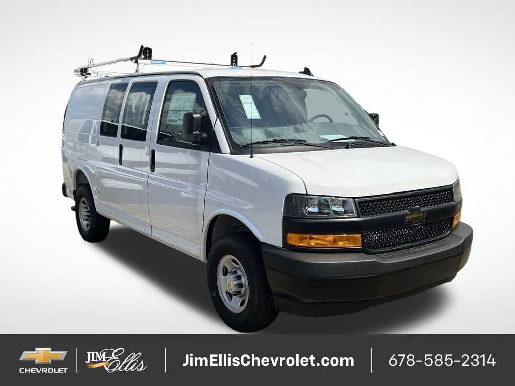 2025 CHEVROLET Express