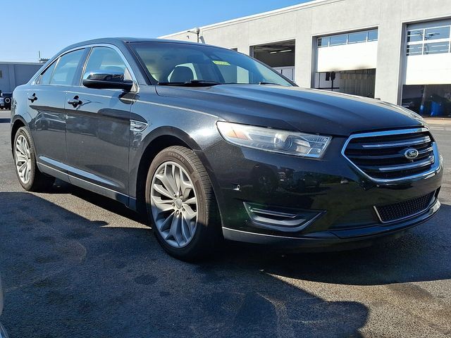 2014 FORD Taurus