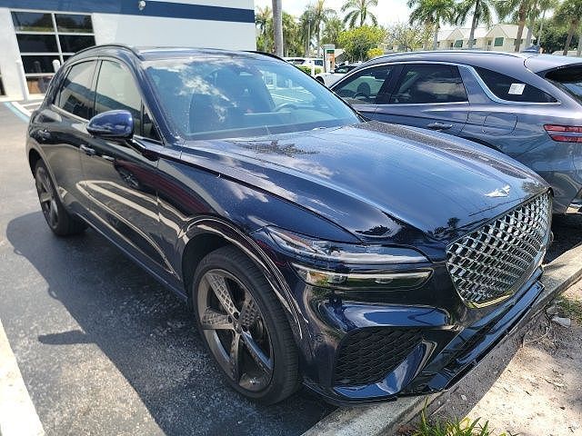 2023 GENESIS GV70