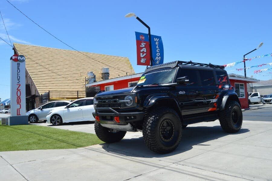 2024 FORD Bronco