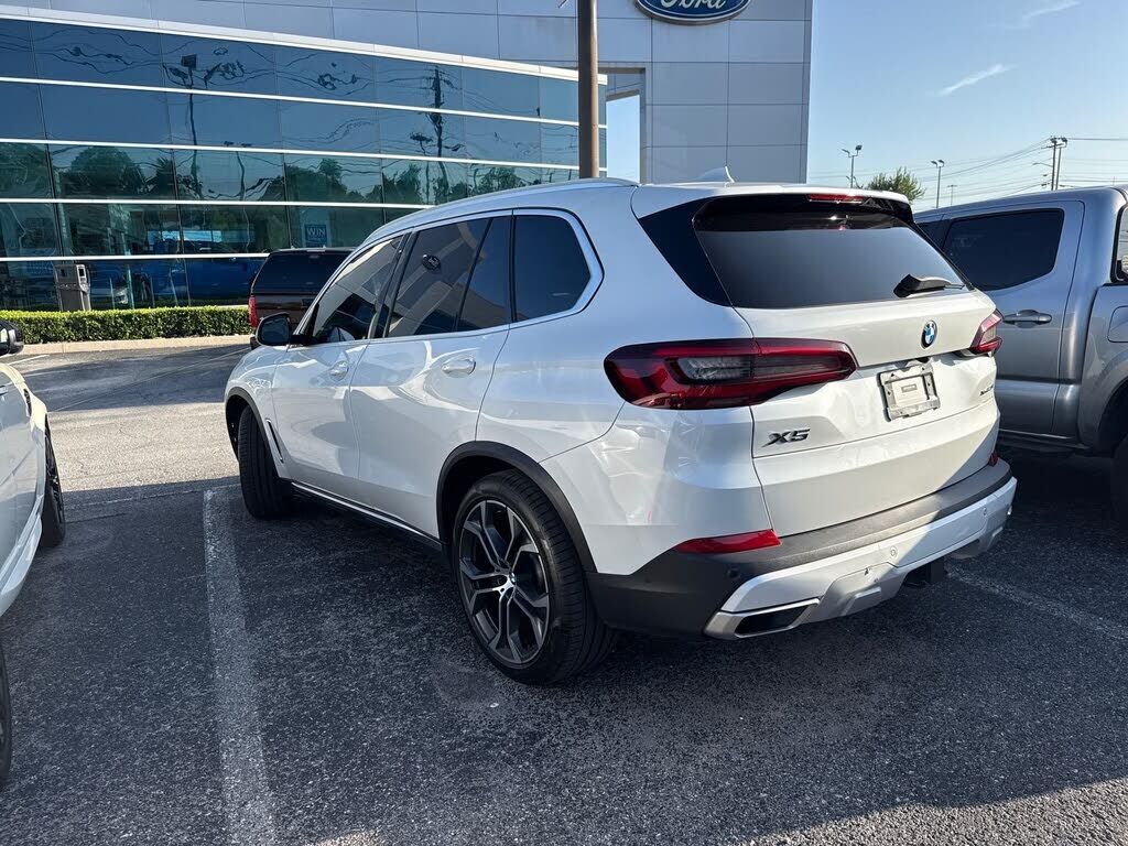 2022 BMW X5