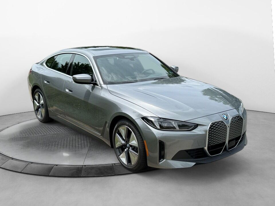 2026 BMW i4