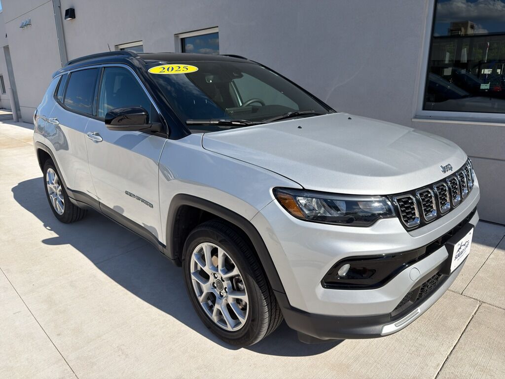 2025 JEEP Compass