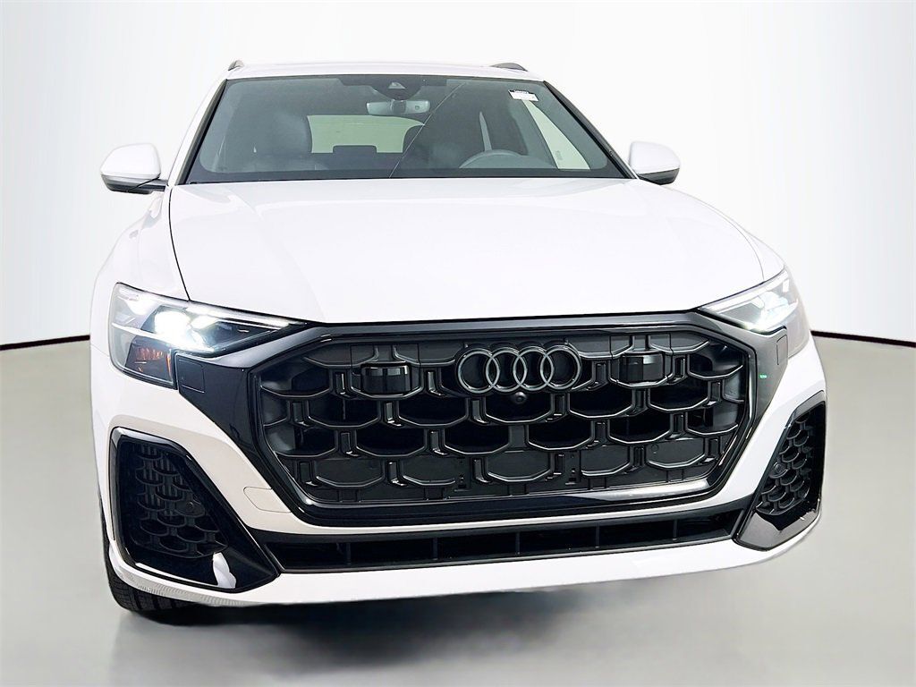 2026 Audi Q8