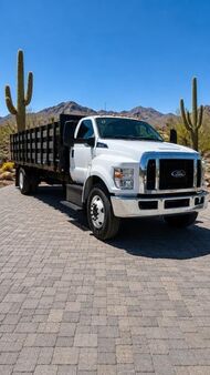 2022 FORD F-650