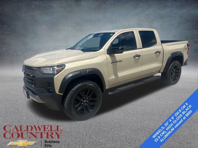 2023 CHEVROLET Colorado