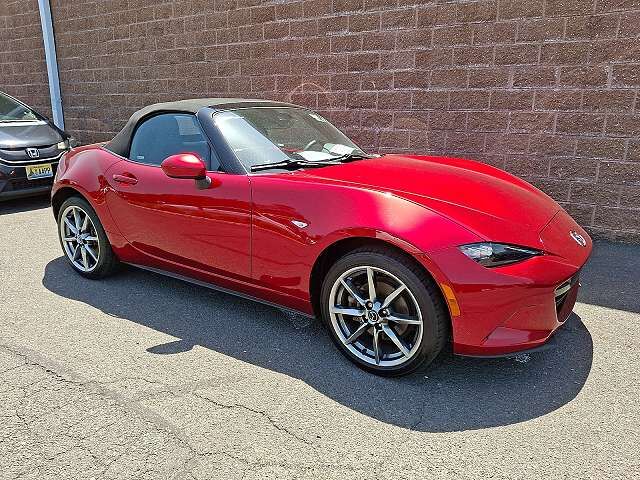 2023 MAZDA MX-5