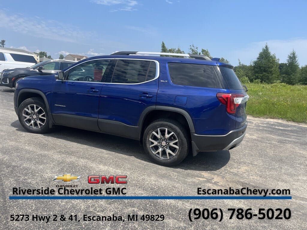 2023 GMC Acadia
