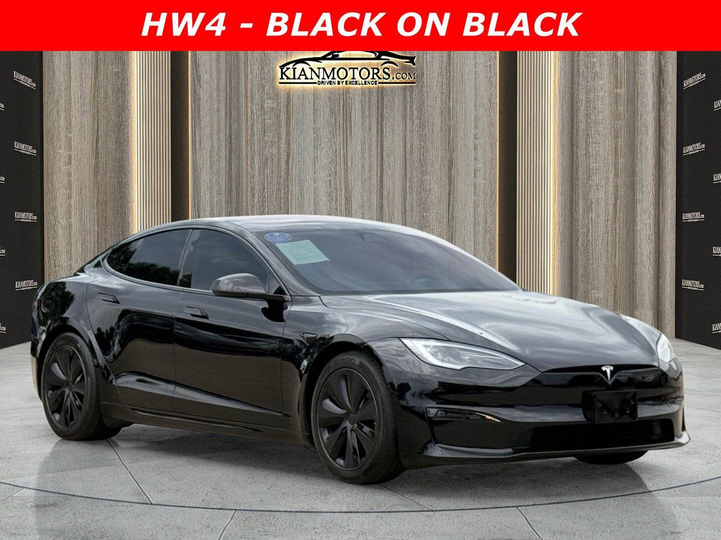 2023 TESLA Model S