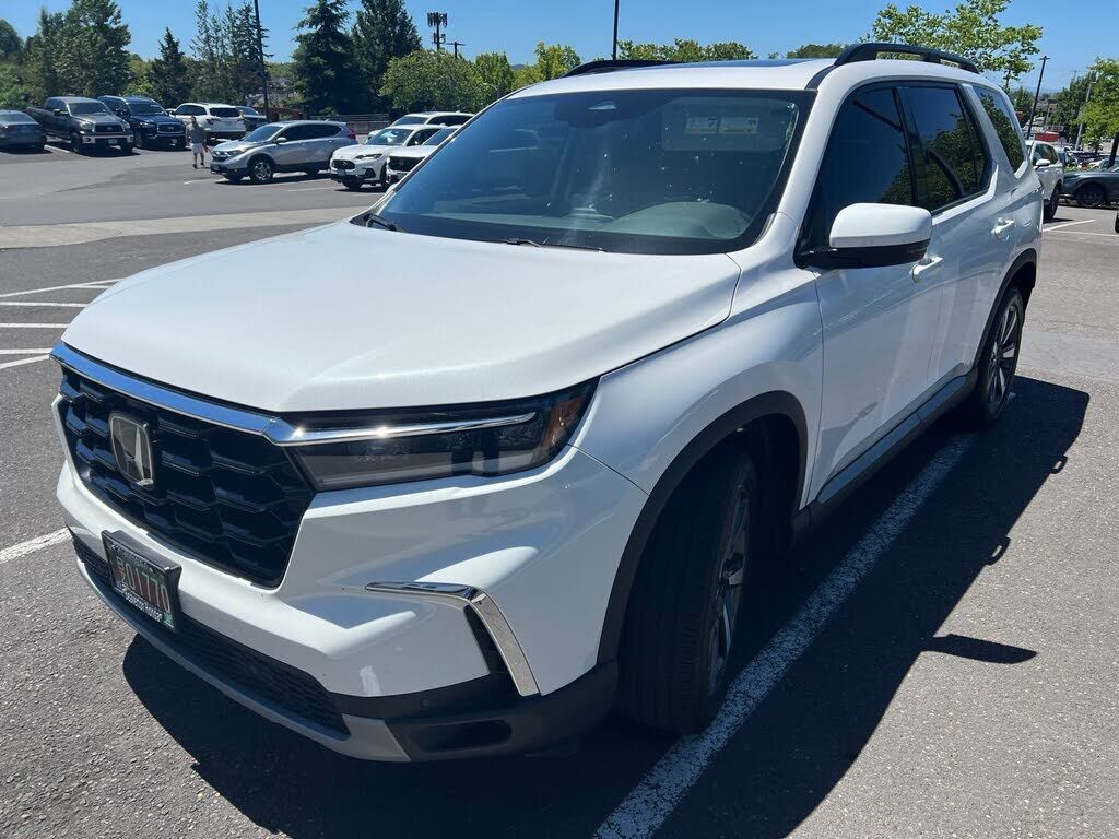 2023 HONDA Pilot