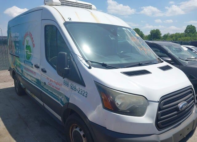 2015 FORD Transit