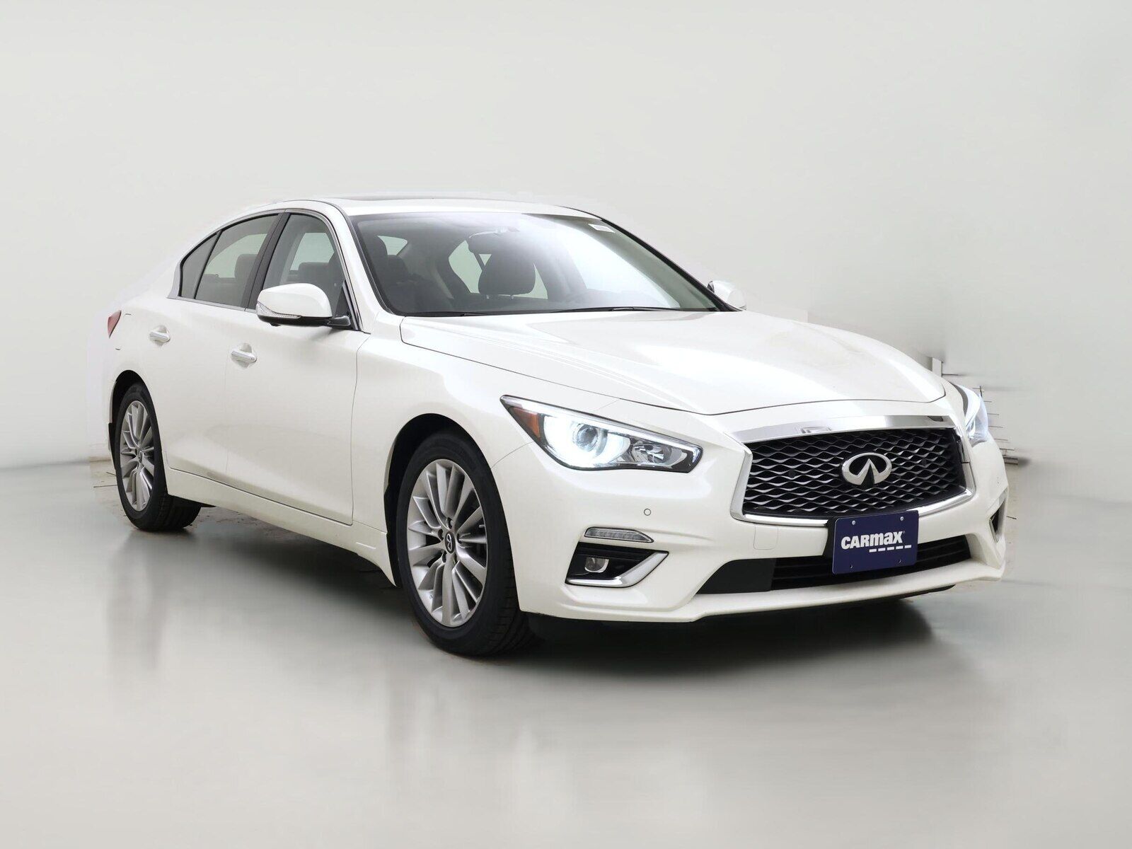 2022 INFINITI Q50