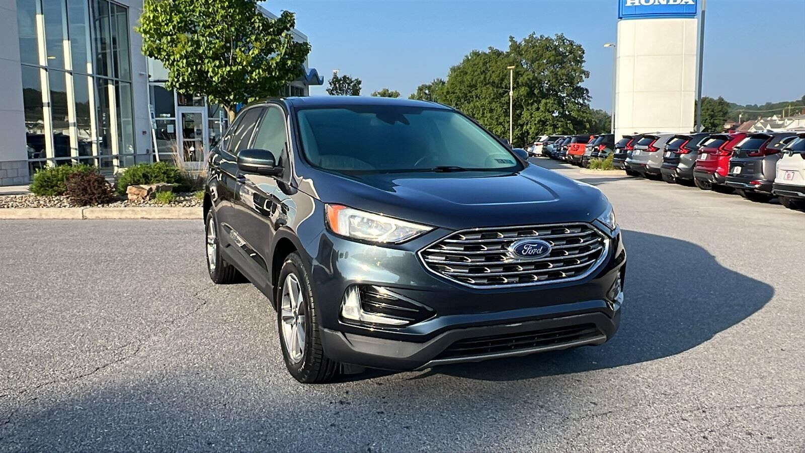 2022 FORD Edge