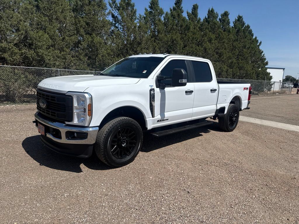 2025 FORD F-350