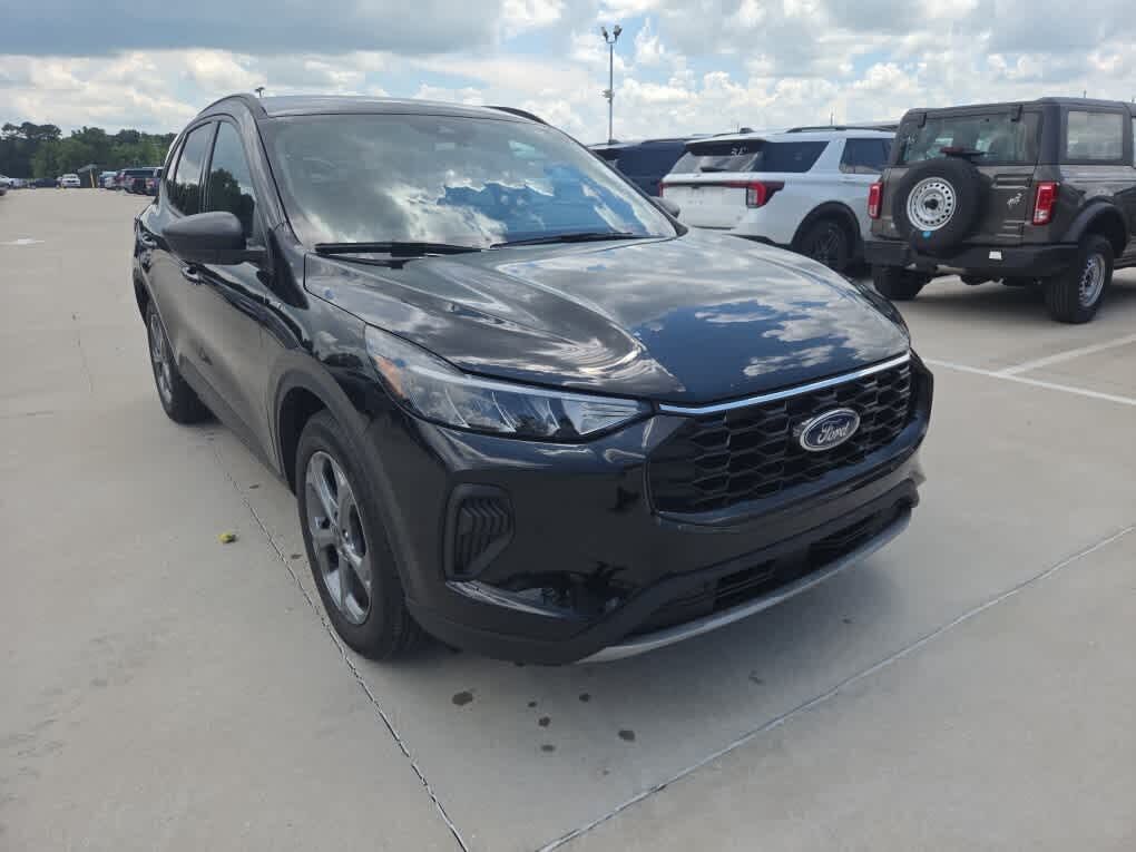 2025 FORD Escape