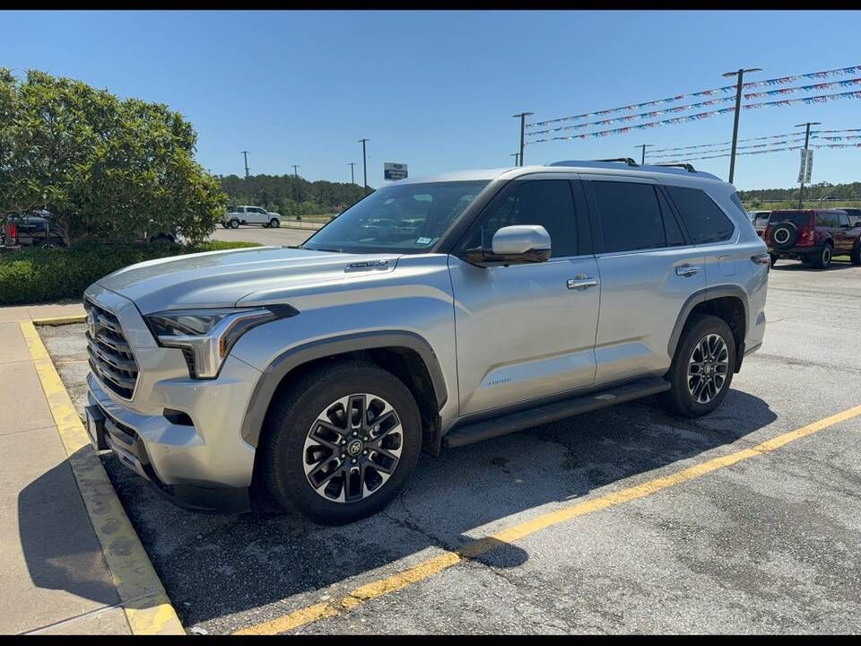 2025 TOYOTA Sequoia