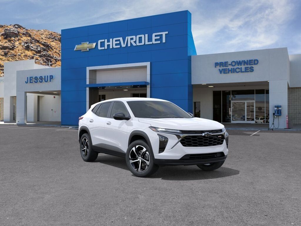 2026 CHEVROLET Trax