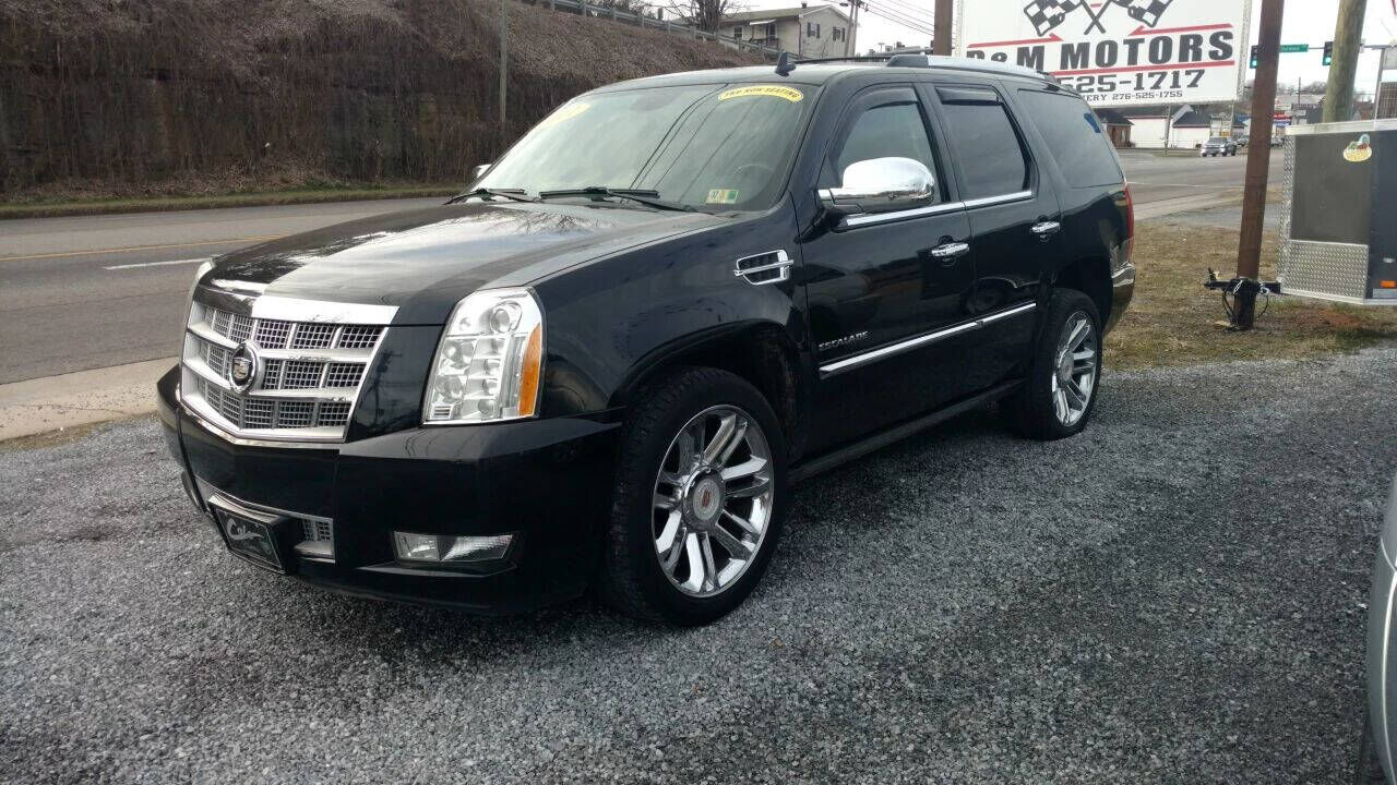 2011 CADILLAC Escalade