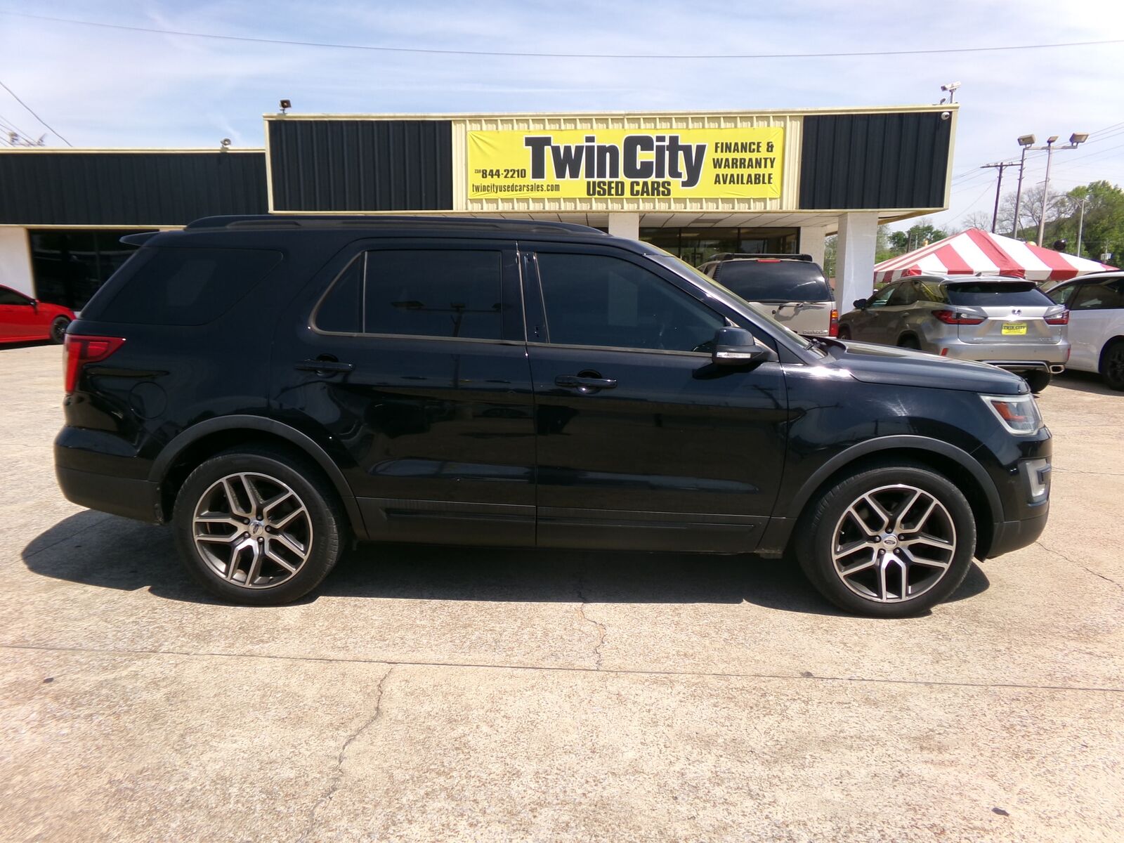 2017 FORD Explorer