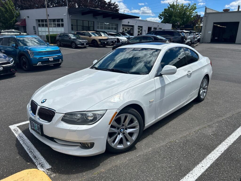 2012 BMW 3 Series