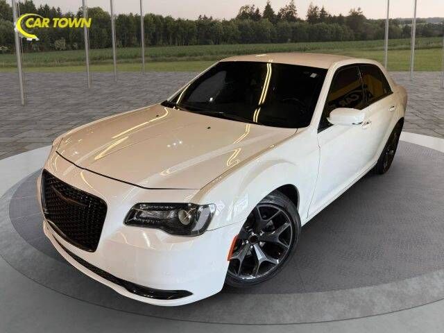 2021 CHRYSLER 300