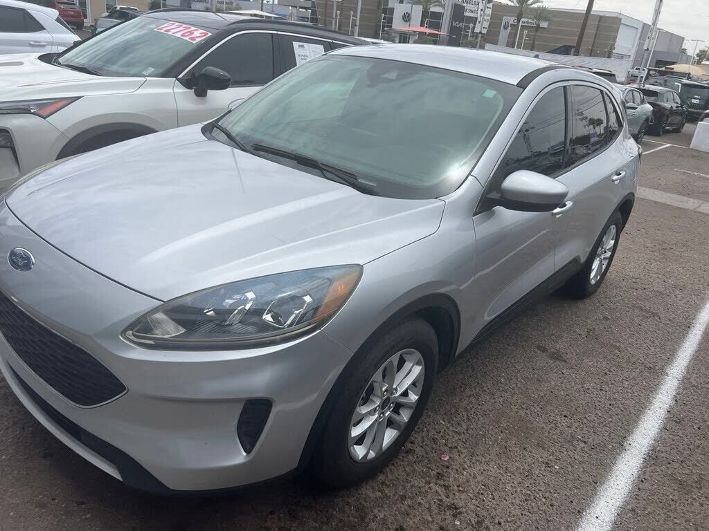 2020 FORD Escape