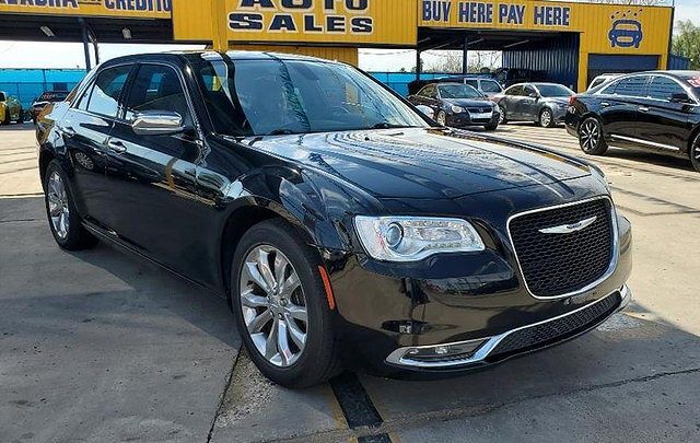 2018 CHRYSLER 300