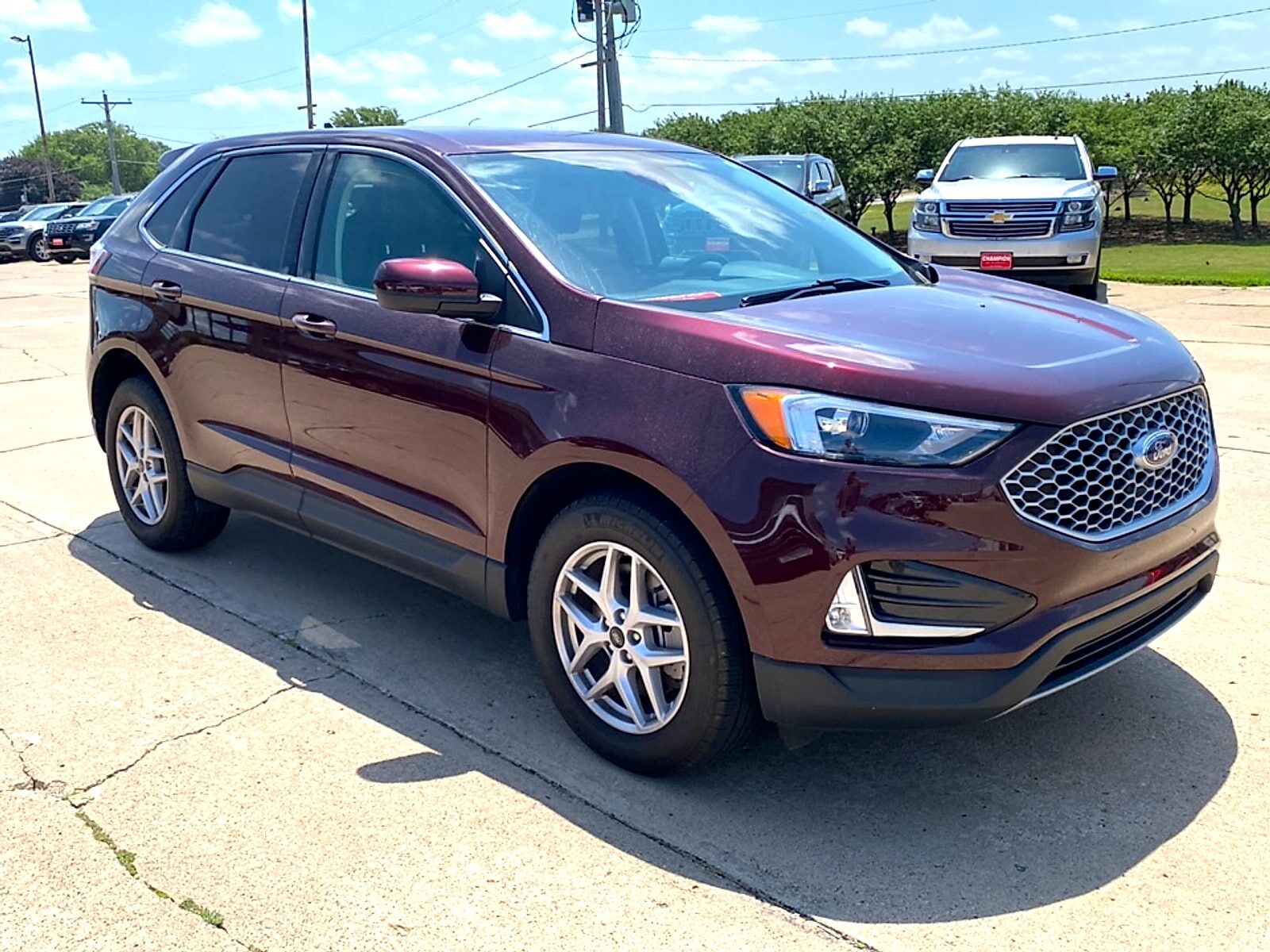 2023 FORD Edge