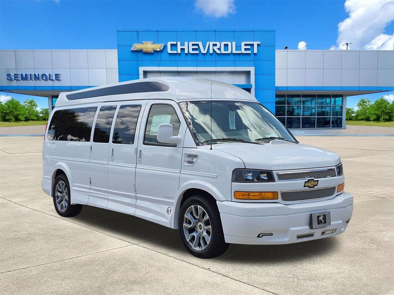 2026 CHEVROLET Express
