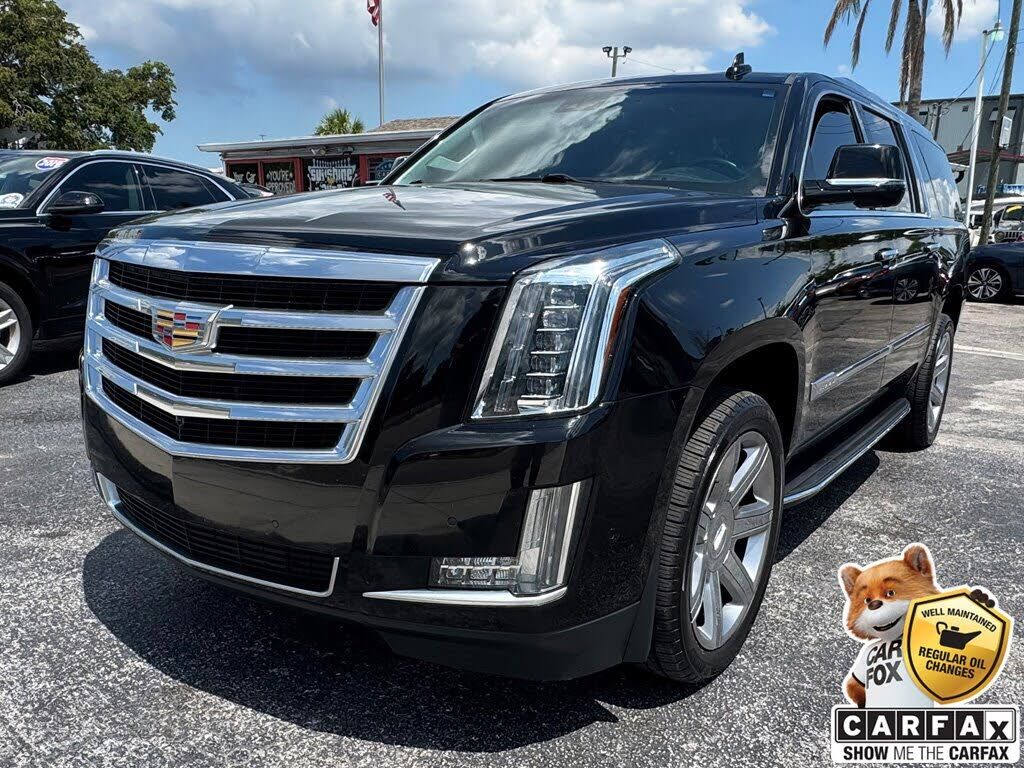 2018 CADILLAC Escalade ESV