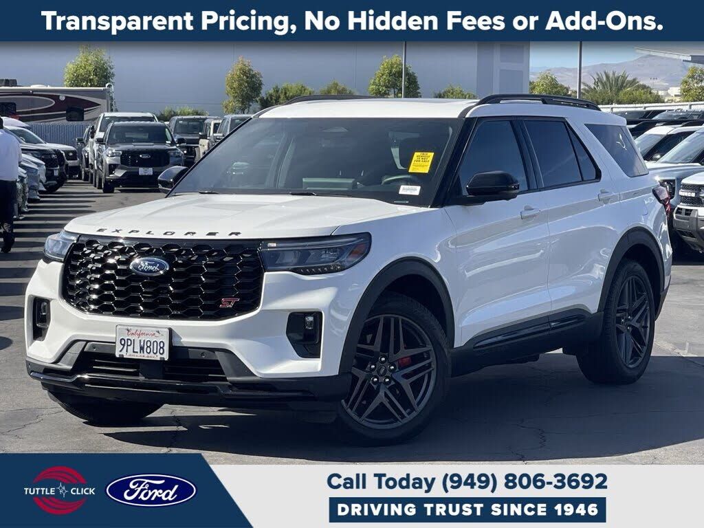 2025 FORD Explorer